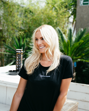 LESS IS MORE T-Shirt women