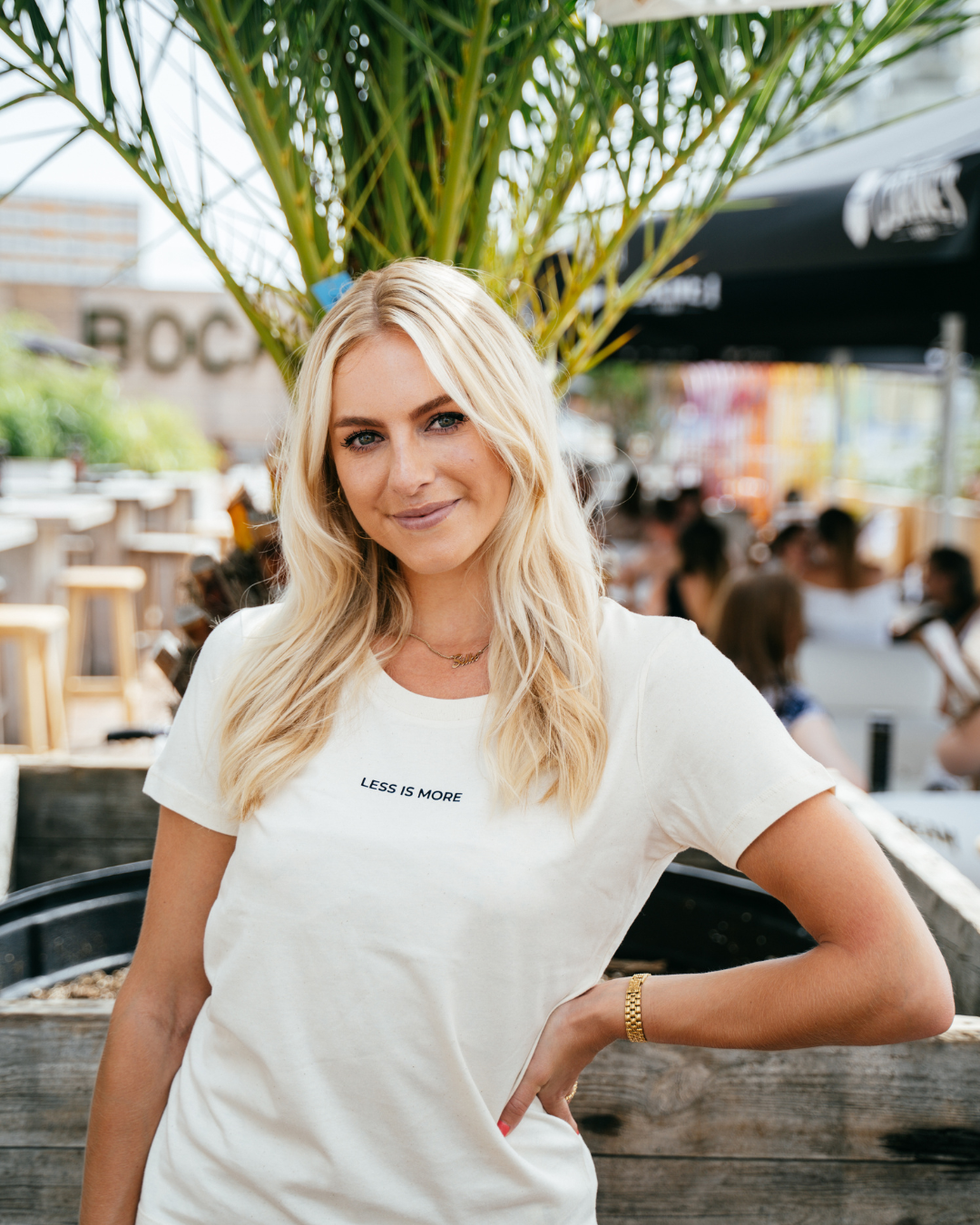 LESS IS MORE T-Shirt women